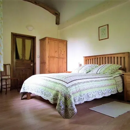 Moulin De Limayrac Bed & Breakfast