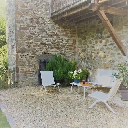 Moulin De Limayrac Bed & Breakfast 3*